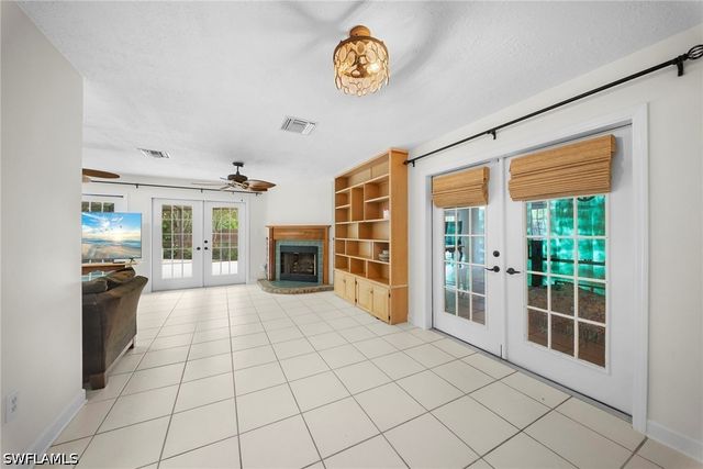 8700 Exeter ST, Fort Myers, FL 33907