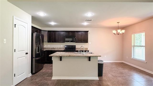 300 Madison Crossing Drive, Sulphur, LA 70665