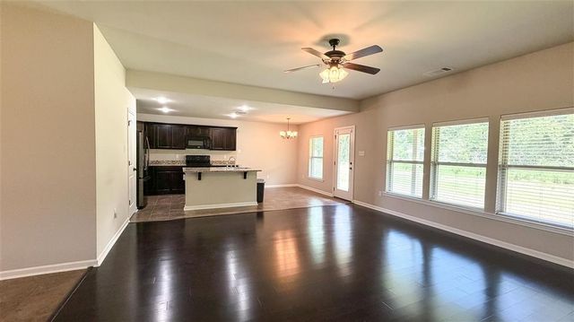 300 Madison Crossing Drive, Sulphur, LA 70665