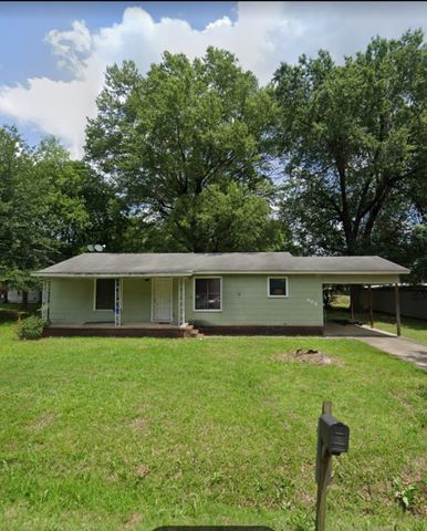 505 Anderson Street, New Boston, TX 75570