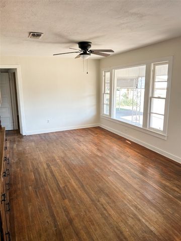 505 Anderson Street, New Boston, TX 75570