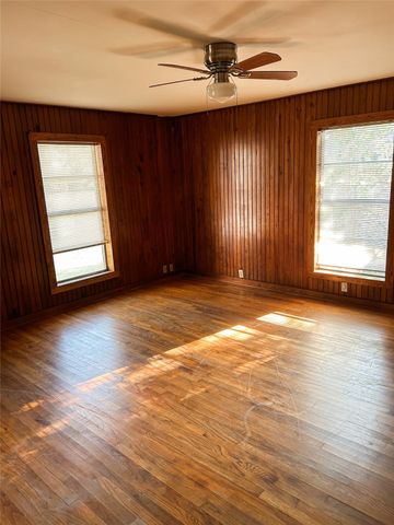 505 Anderson Street, New Boston, TX 75570