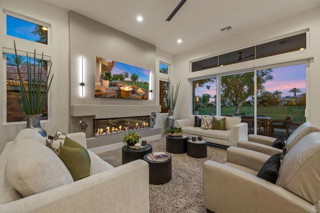 775 Box Canyon Trail, Palm Desert, CA 92211