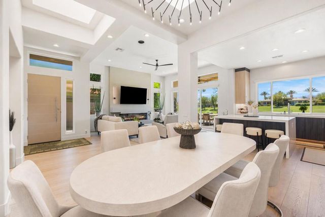 775 Box Canyon Trail, Palm Desert, CA 92211