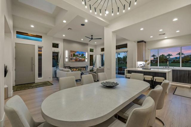 775 Box Canyon Trail, Palm Desert, CA 92211