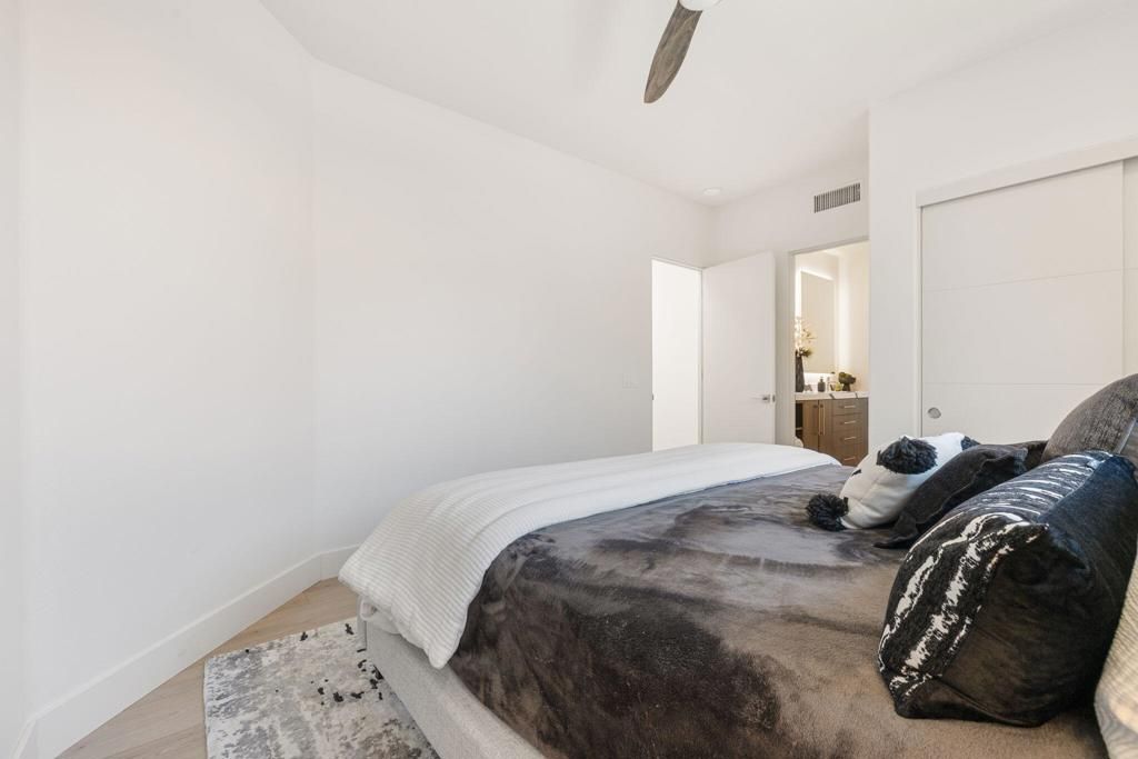 Image 38 of property listing at 775 Box Canyon Trail, Palm Desert, CA 92211