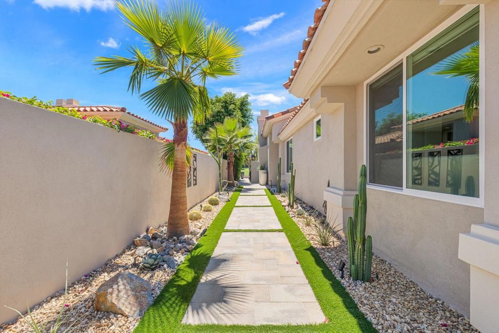 Image 9 of property listing at 775 Box Canyon Trail, Palm Desert, CA 92211