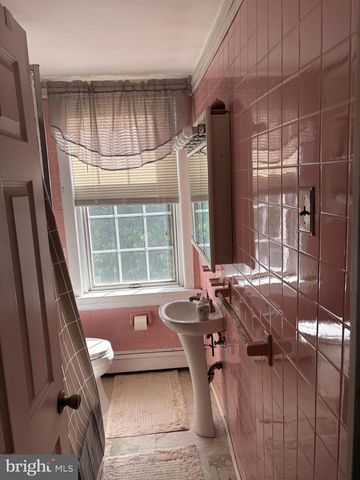 112 E COOKE AVE, Glenolden, PA 19036