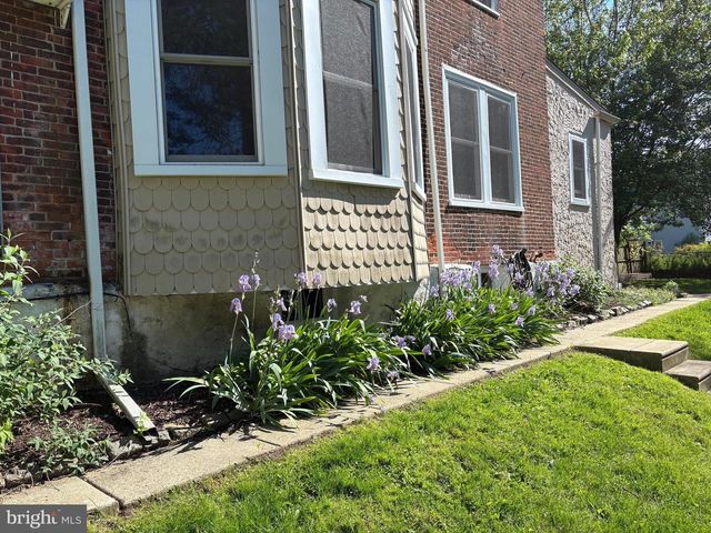 112 E COOKE AVE, Glenolden, PA 19036