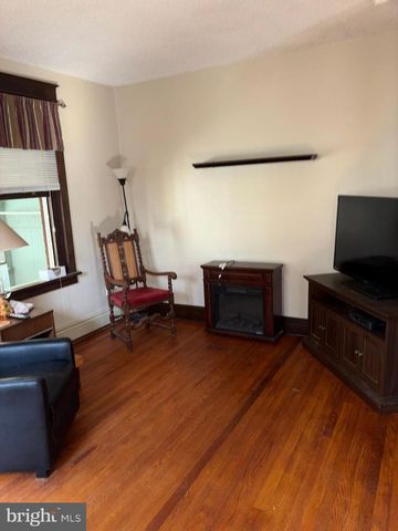112 E COOKE AVE, Glenolden, PA 19036