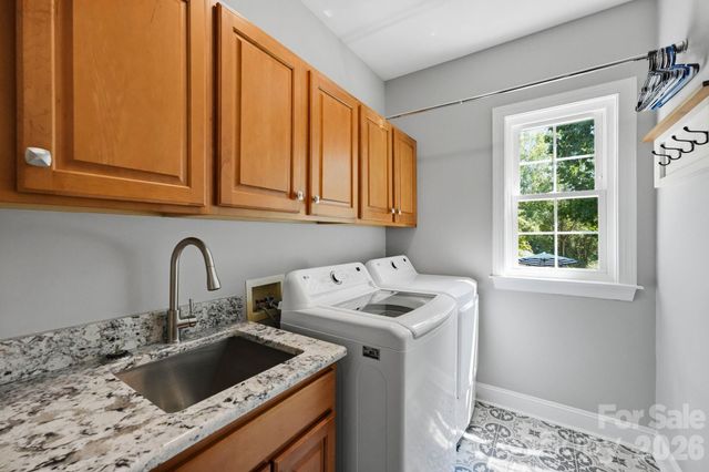 4507 Rippling Cove Court, Denver, NC 28037