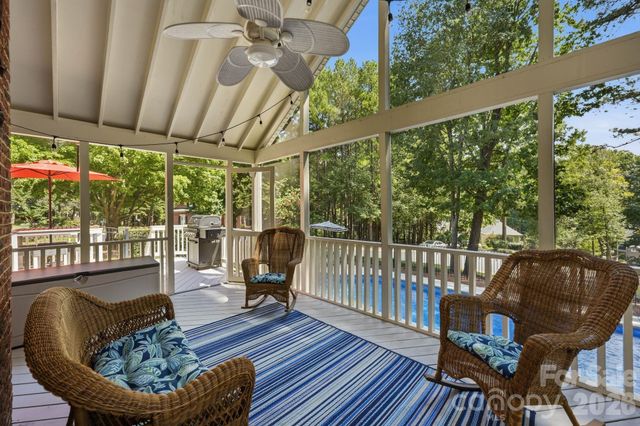 4507 Rippling Cove Court, Denver, NC 28037