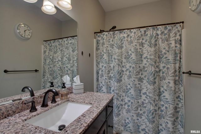 4714 Caleb Lane, Quincy, IL 62305