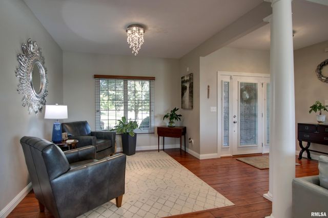 4714 Caleb Lane, Quincy, IL 62305