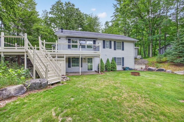 9265 Golf Port Drive, Morton Twp, MI 49346