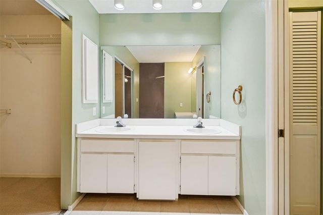 4108 BRENTWOOD PARK CIRCLE, Tampa, FL 33624