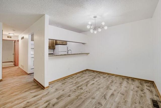 8777 Jasmine Lane, Eden Prairie, MN 55344