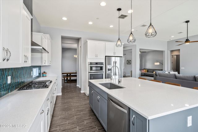 7415 W Cactus Flower Pass, Marana, AZ 85658