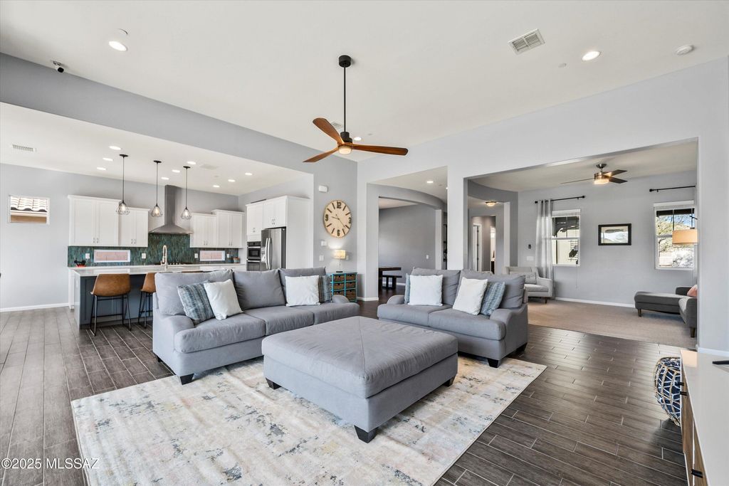 7415 W Cactus Flower Pass, Marana, AZ 85658