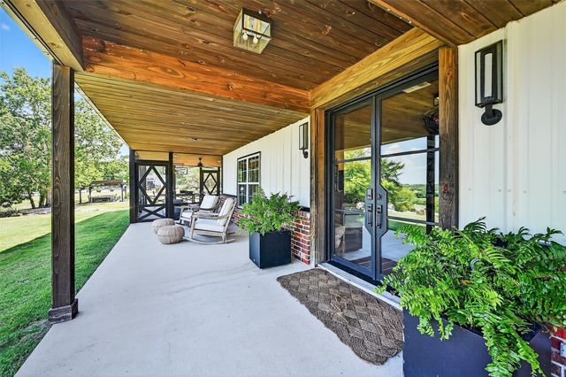 5262 Fm 896, Leonard, TX 75490