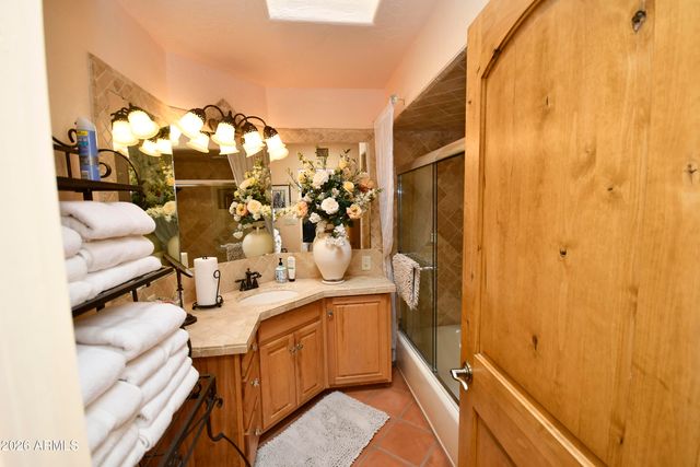 4701 W MISTY WILLOW Lane, Glendale, AZ 85310