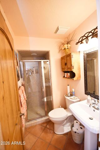 4701 W MISTY WILLOW Lane, Glendale, AZ 85310