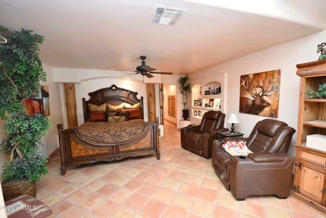 4701 W MISTY WILLOW Lane, Glendale, AZ 85310