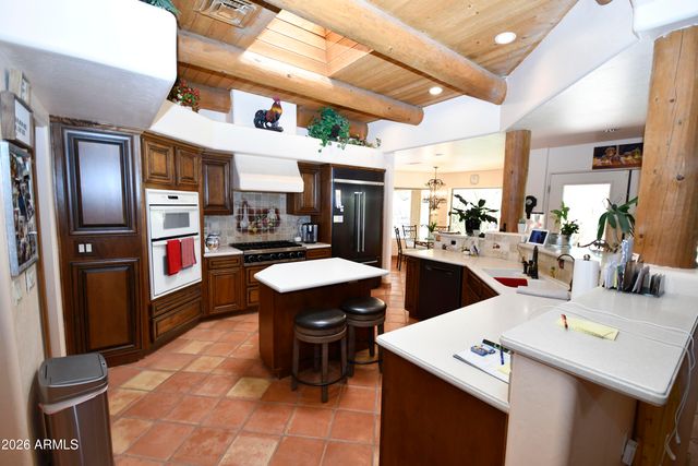 4701 W MISTY WILLOW Lane, Glendale, AZ 85310