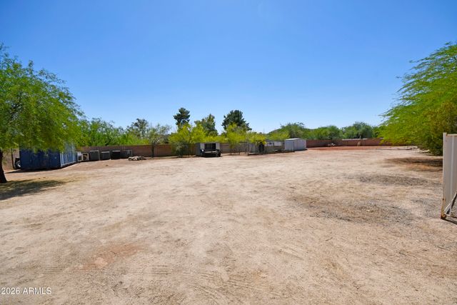 4701 W MISTY WILLOW Lane, Glendale, AZ 85310