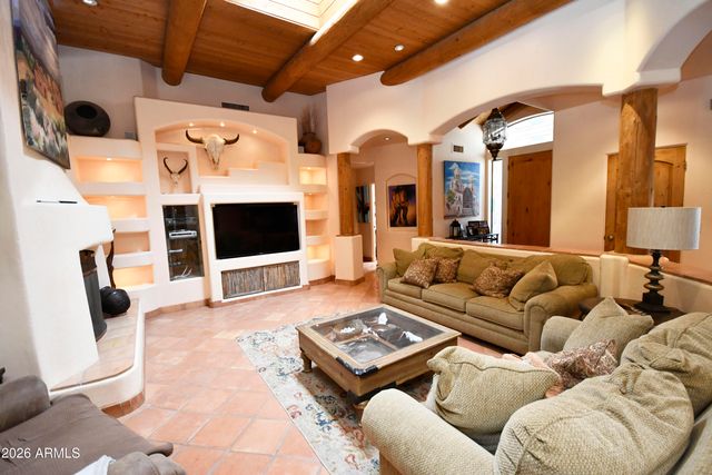 4701 W MISTY WILLOW Lane, Glendale, AZ 85310