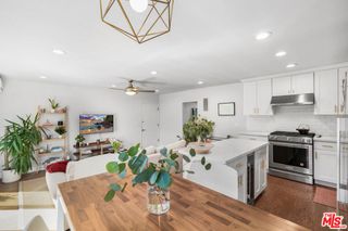 933 11th Street 18, Santa Monica, CA 90403