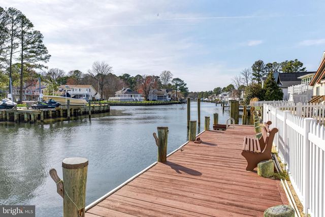 386 OCEAN PKWY, Berlin, MD 21811