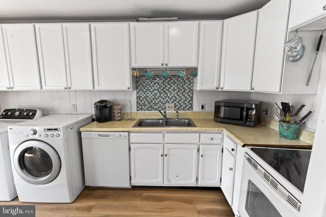 386 OCEAN PKWY, Berlin, MD 21811