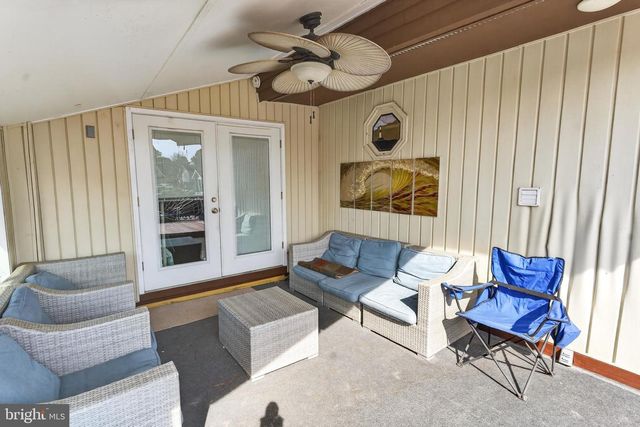 386 OCEAN PKWY, Berlin, MD 21811