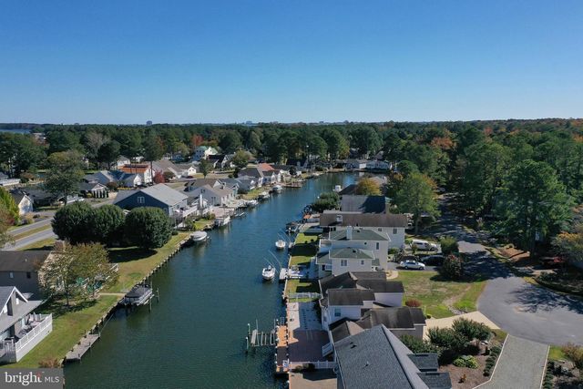 386 OCEAN PKWY, Berlin, MD 21811
