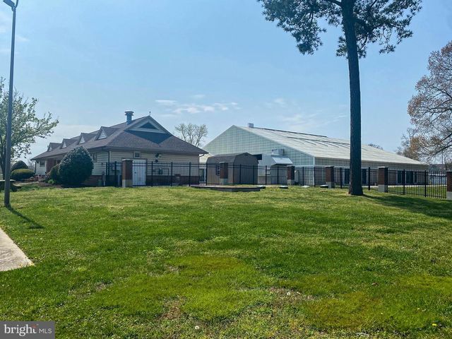 386 OCEAN PKWY, Berlin, MD 21811