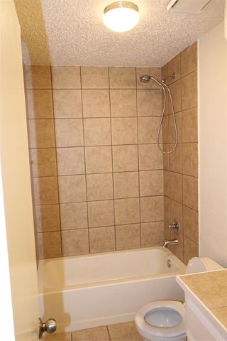 999 N 5th Street, Noble, OK 73068