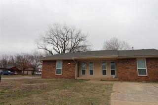 999 N 5th Street, Noble, OK 73068