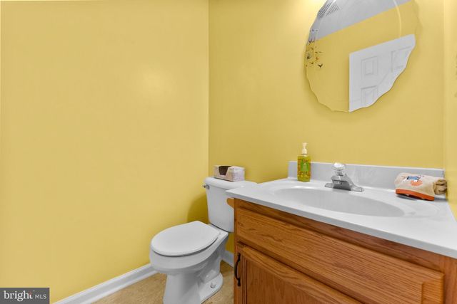 7817 HAZELAND LN, Boston, VA 22713