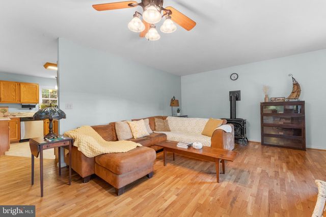 7817 HAZELAND LN, Boston, VA 22713