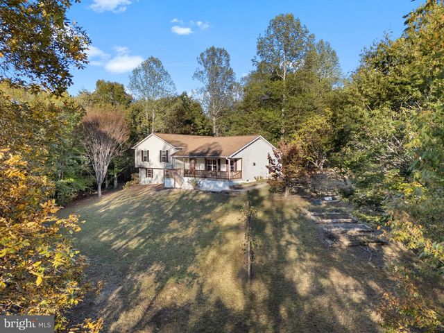 7817 HAZELAND LN, Boston, VA 22713