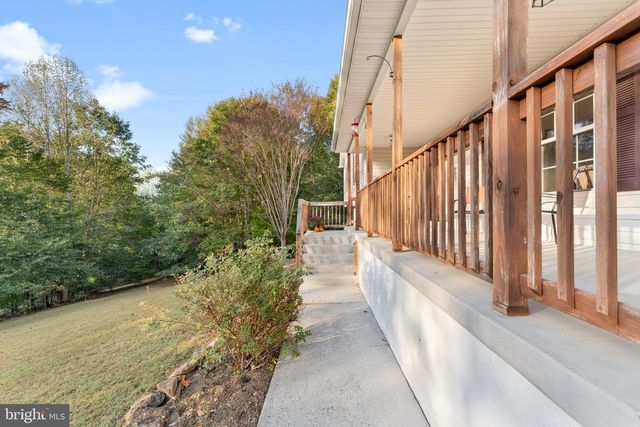 7817 HAZELAND LN, Boston, VA 22713