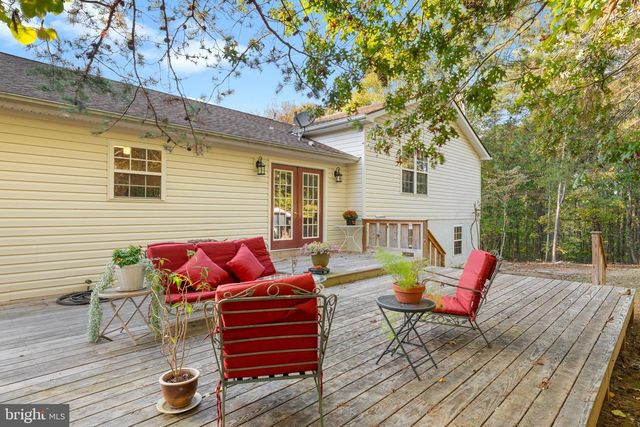 7817 HAZELAND LN, Boston, VA 22713