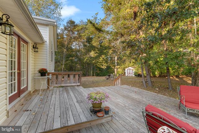 7817 HAZELAND LN, Boston, VA 22713