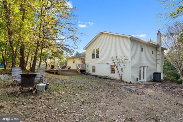 7817 HAZELAND LN, Boston, VA 22713