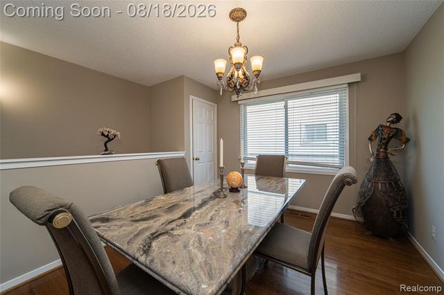 7521 Hickory Hill Drive, West Bloomfield, MI 48322