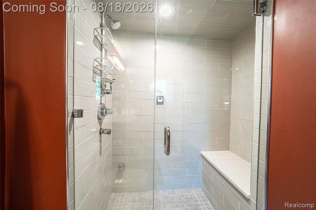 7521 Hickory Hill Drive, West Bloomfield, MI 48322