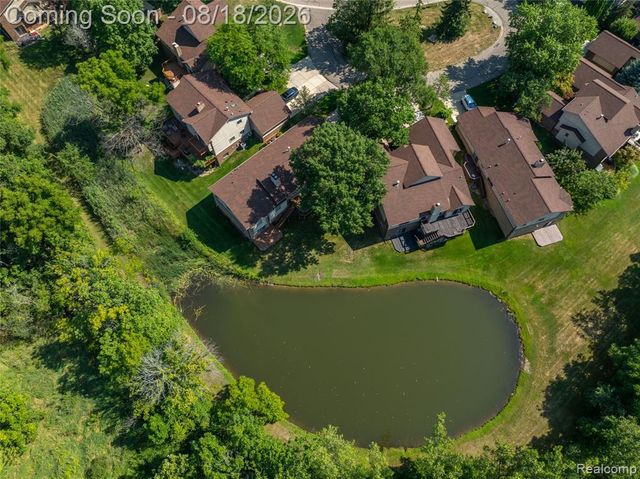 7521 Hickory Hill Drive, West Bloomfield, MI 48322