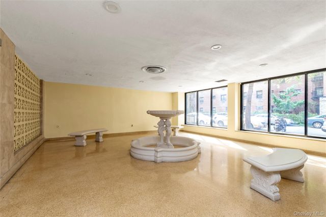 99-05 59 Ave Ave 6B, Corona, NY 11368