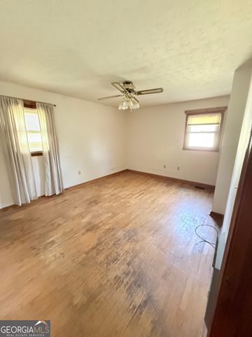 135 2nd Street, Rockmart, GA 30153